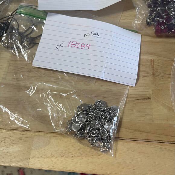 Chico's silver tone necklace signed costume jewelry classic simple trendy - Picture 16 of 16